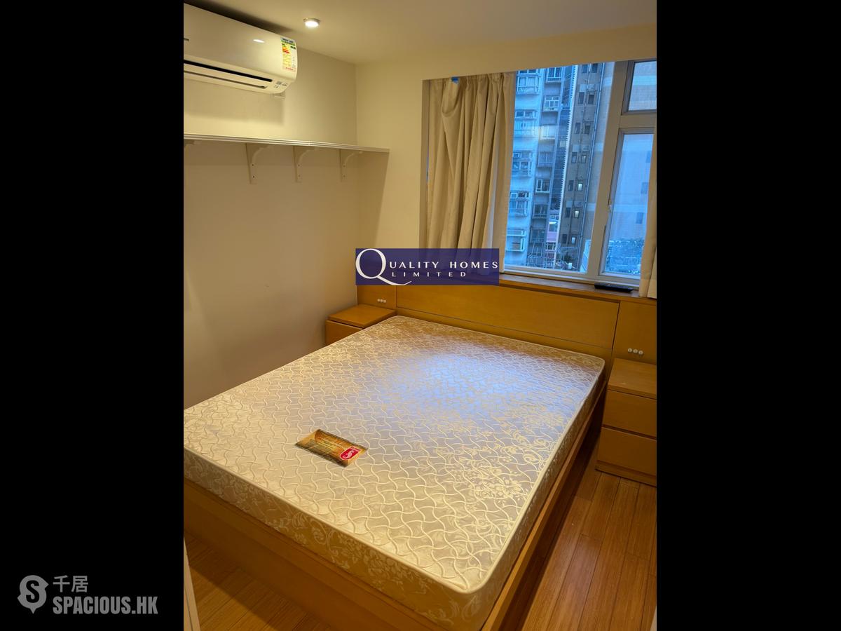 Sheung Wan - Lee Fung Building 01