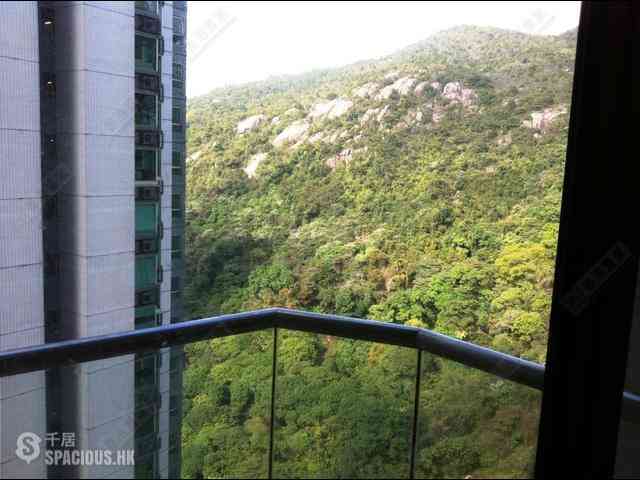 Tai Hang - Ronsdale Garden 07