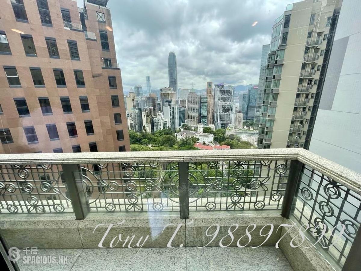 Mid Levels Central - 3, MacDonnell Road 01