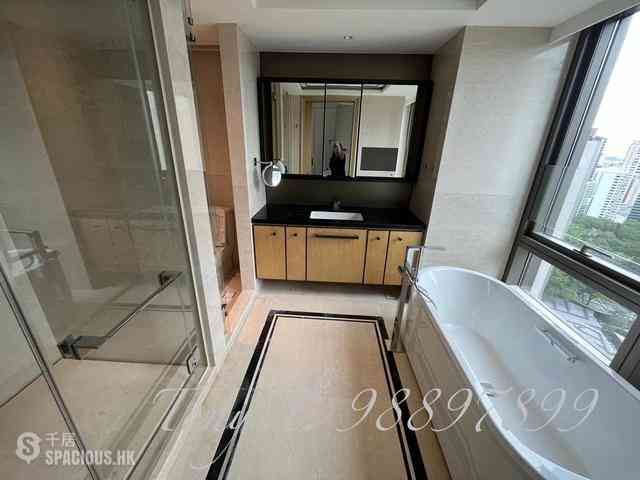 Mid Levels Central - 3, MacDonnell Road 12
