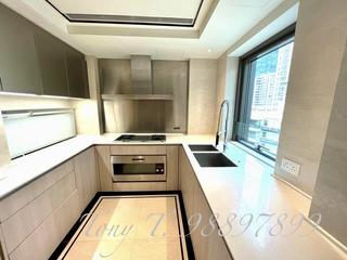 Mid Levels Central - 3, MacDonnell Road 14