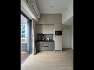 Sai Ying Pun - Des Voeux W Residence 05