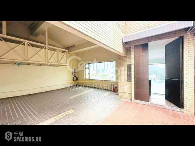 Repulse Bay - The Beachfront 21