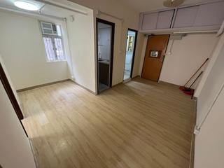 Sai Ying Pun - 147-149, Des Voeux Road West 06
