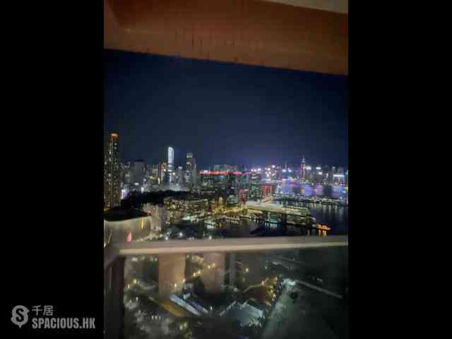 West Kowloon - The Arch 16