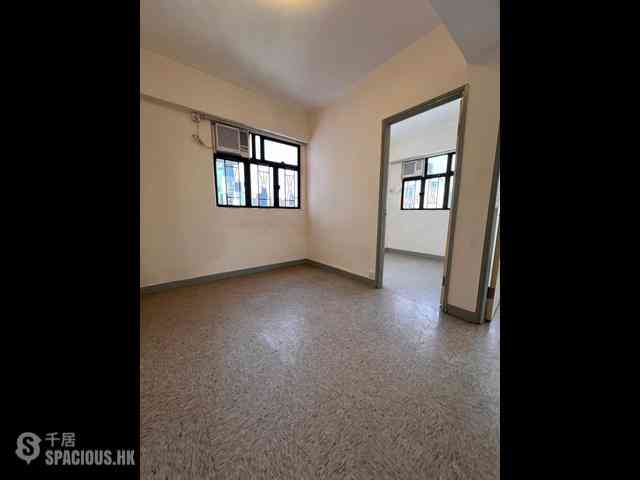 Mong Kok - Kam Wah Building Block B 03