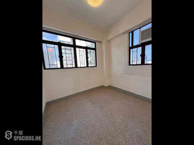 Mong Kok - Kam Wah Building Block B 05