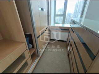 Sai Ying Pun - Centre Place 10