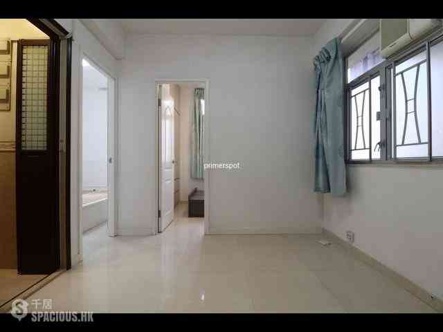 Wan Chai - Hay Wah Building Block A 01