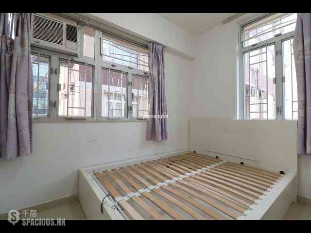 Wan Chai - Hay Wah Building Block A 04