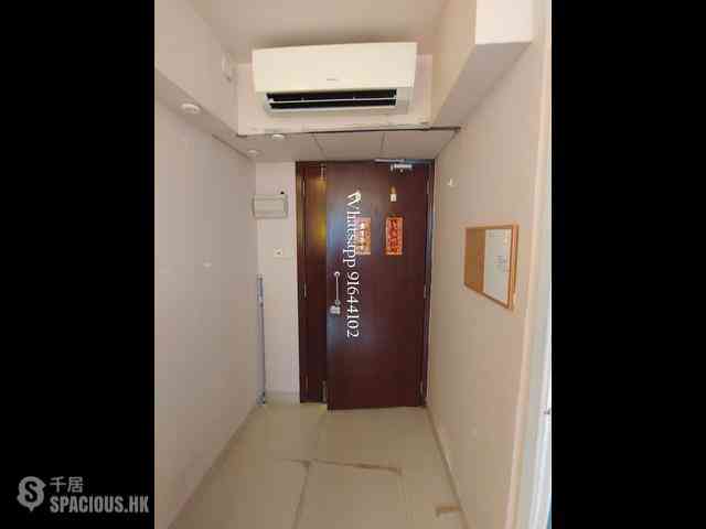 Sheung Wan - Hang Fat Building 10
