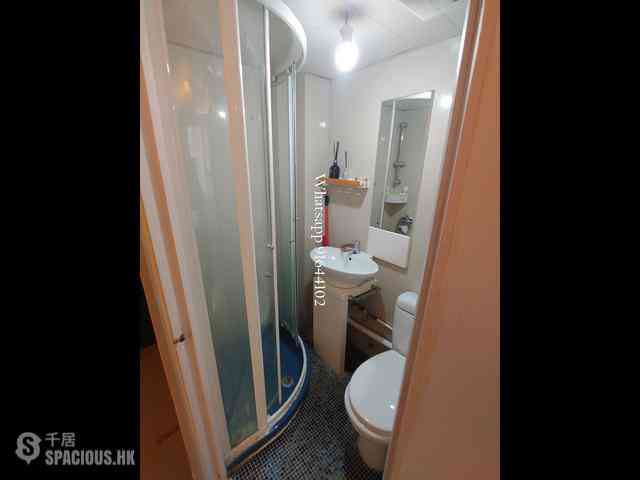 Sheung Wan - Hang Fat Building 12