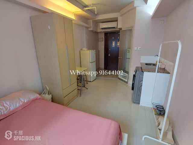 Sheung Wan - Hang Fat Building 17