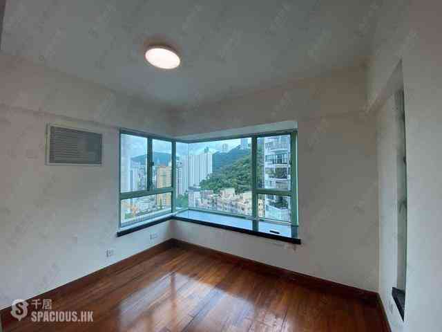 Wan Chai - Royal Court 15