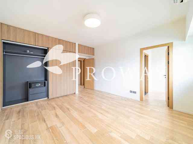 Mid Levels Central - St. Joan Court 05