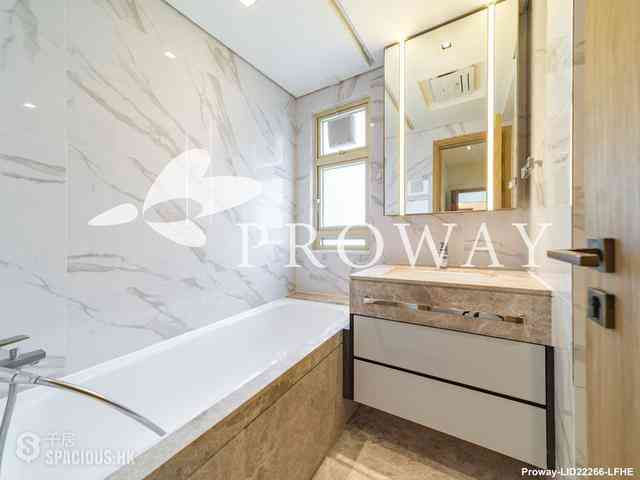 Mid Levels Central - St. Joan Court 11