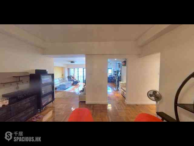 Mid Levels East - Hong Villa 01