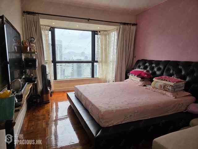 Mid Levels East - Hong Villa 02
