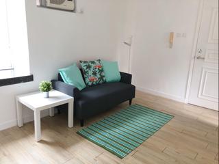 Mid Levels Central - Windsor Court 04