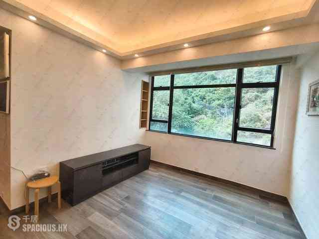 Mid Levels East - Merry Garden Block B 02