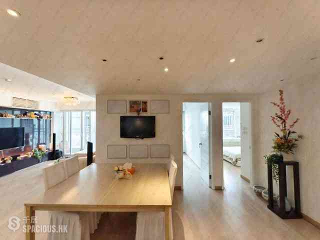 Wan Chai - Phoenix Court Block 3 08
