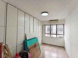 Wan Chai - Phoenix Court Block 3 11