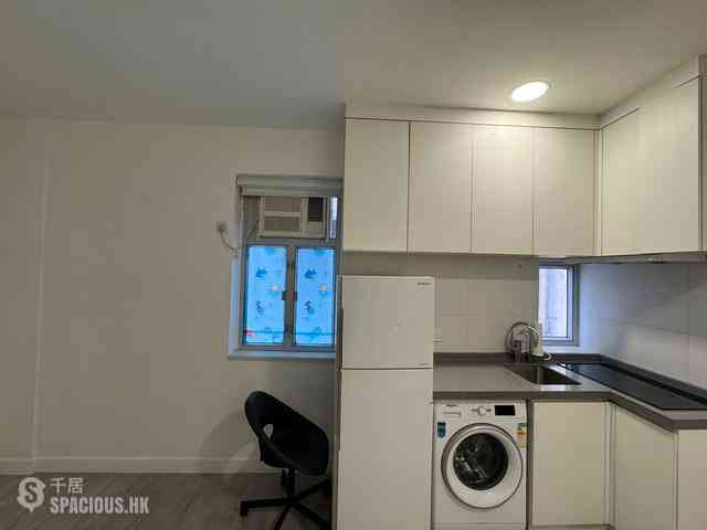 Sai Ying Pun - 25, High Street 05