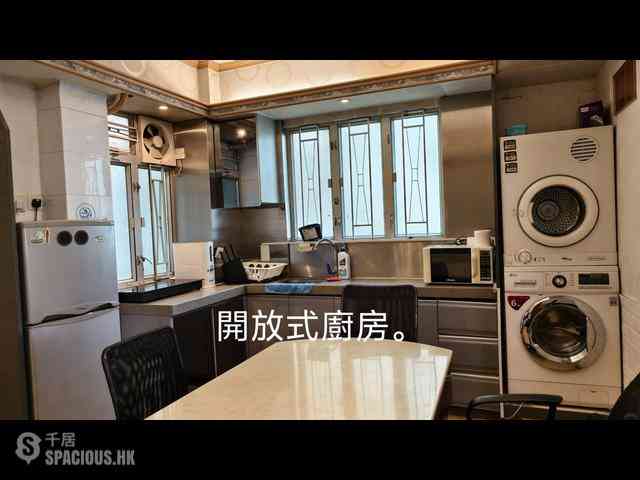 Wan Chai - Sai Kou Building 03