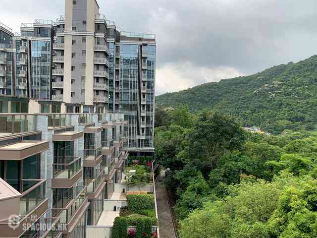 Sha Tin - Mount Regalia 01