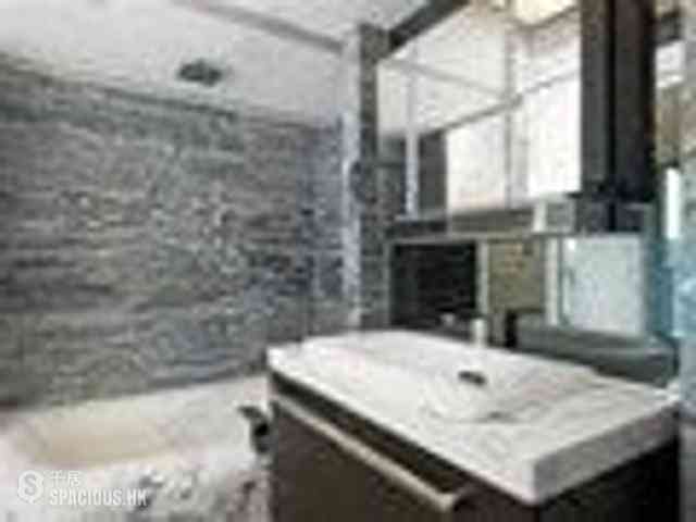 Wong Chuk Hang - Marinella Block 9 05