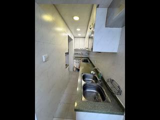 Wan Chai - Phoenix Court Block 1 05