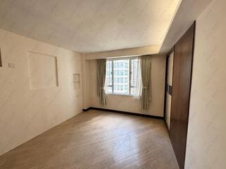 Wan Chai - Phoenix Court Block 1 11
