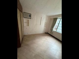 Wan Chai - Phoenix Court Block 1 19