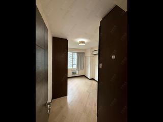 Wan Chai - Phoenix Court Block 1 22
