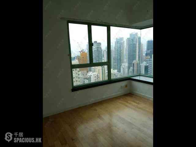 Wan Chai - Royal Court 09