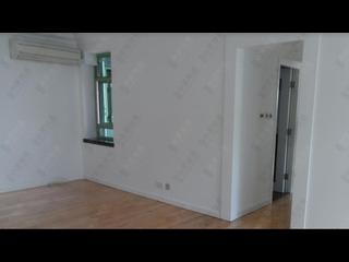 Wan Chai - Royal Court 12