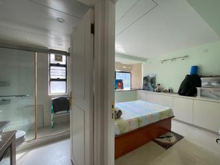 Wan Chai - Suncrest Tower 06