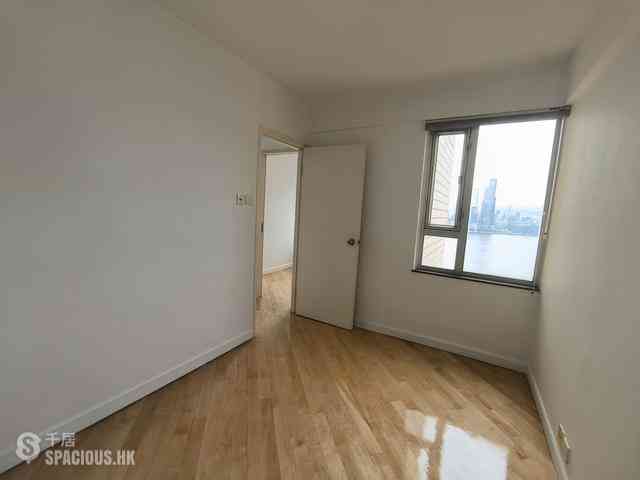 Causeway Bay - Elizabeth House 18