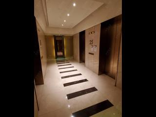 Sai Ying Pun - Island Crest Block 2 04