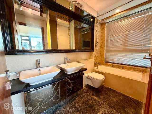 Tai Hang - Serenade Block 1 03