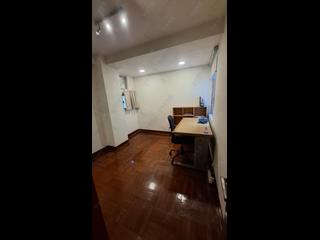 Wan Chai - Phoenix Court Block 5 07