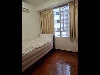 Wan Chai - Phoenix Court Block 5 08
