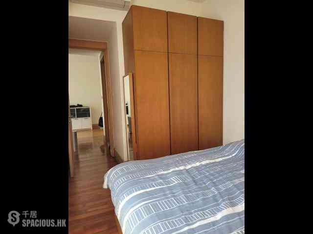 Quarry Bay - The Orchards Block 1 03