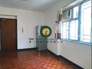 Kennedy Town - Man Kwong Court 02