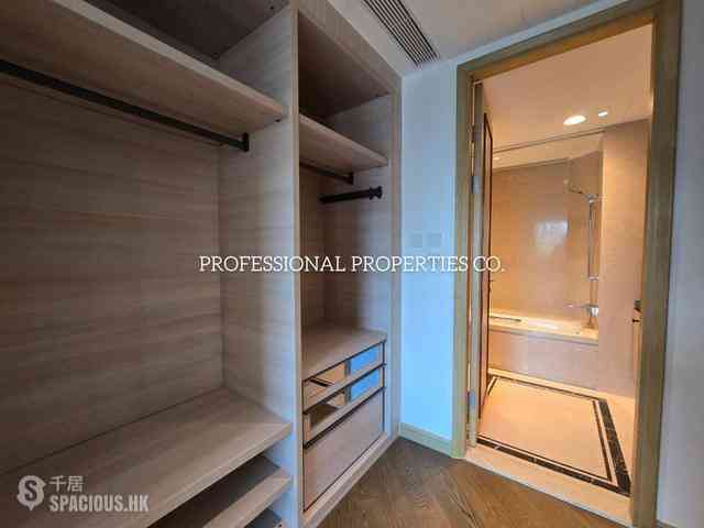 Mid Levels Central - 3, MacDonnell Road 09