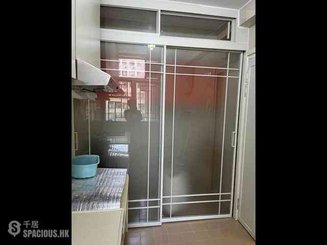 Fortress Hill - Harbour Heights Block 3 (Nam Fung Court) 03