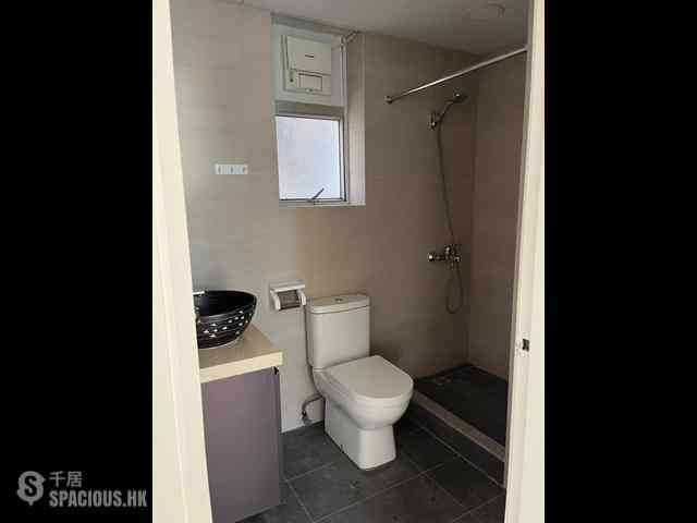 Fortress Hill - Harbour Heights Block 3 (Nam Fung Court) 04