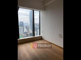 Mid Levels Central - Gramercy 09