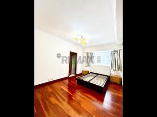 Mid Levels Central - Estoril Court 05