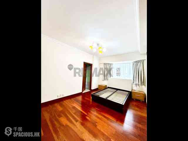 Mid Levels Central - Estoril Court 05